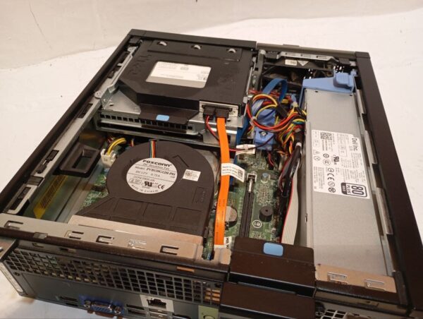 ПК Dell OptiPlex 3010 SFF / Intel Core i3-3220 (2 (4) ядра по 3.3 GHz) / 8 GB DDR3 / 250 GB HDD / Intel HD Graphics 2500 / DVD-RW - Зображення 5