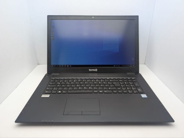 Ноутбук Terra Mobile 1715 / 17.3" (1600x900) TN / Intel Core i5-8250U (4 (8) ядра по 1.6 - 3.4 GHz) / 8 GB DDR4 / 240 GB SSD / Intel UHD Graphics 620 / WevCam / DVD-ROM - Зображення 2