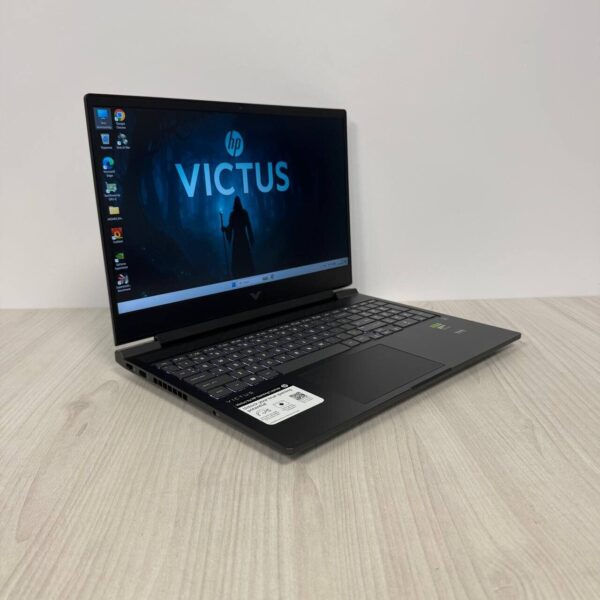 Ігровий ноутбук HP Victus 16-s0076nr / 16.1" (1920x1080) IPS / AMD Ryzen 5 7640HS (6 (12) ядра по 4.3 - 5.0 GHz) / 16 GB DDR5 / 512 GB SSD / nVidia GeForce RTX 4060, 8 GB GDDR6, 128-bit / WebCam - Зображення 4
