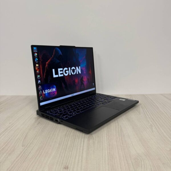 Ігровий ноутбук Б-клас Lenovo Legion 5 Pro 16ARX8 / 16" (2560x1600) IPS / AMD Ryzen 7 7745HX (8 (16) ядер по 3.6 - 5.1 GHz) / 16 GB DDR5 / 512 GB SSD NVMe / nVidia GeForce RTX 4060, 8 GB GDDR6, 128-bit / WebCam - Зображення 4