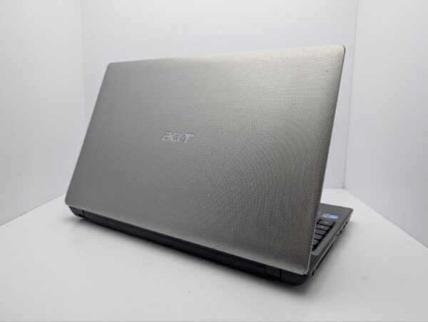Ноутбук Acer Aspire 5741G / 15.6" (1366x768) TN / Intel Core i5-430M (2 (4) ядра по 2.26 - 2.53 GHz) / 6 GB DDR3 / 500 GB HDD / nVidia GeForce GT 320M, 1 GB GDDR3, 64-bit / WebCam / DVD-ROM - Зображення 8