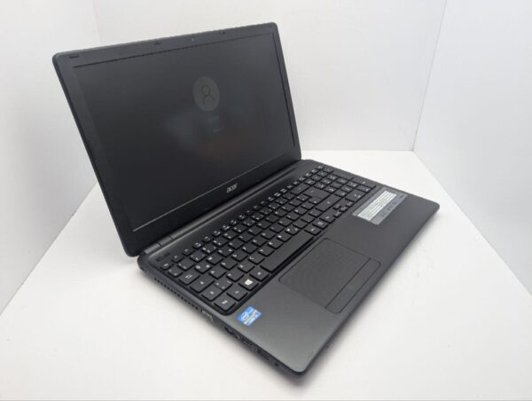 Ноутбук Acer Aspire ES1-571 / 15.6" (1366x768) TN / Intel Core i3-3217U (2 (4) ядра по 1.8 GHz) / 6 GB DDR3 / 120 GB SSD / Intel HD Graphics 4000 / WebCam / DVD-ROM - Зображення 6