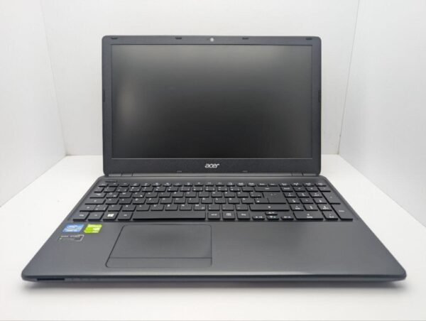 Ноутбук Acer Aspire E1-570G / 15.6" (1366x768) TN / Intel Core i3-3217U (2 (4) ядра по 1.8 GHz) / 8 GB DDR3 / 1000 GB HDD / nVidia GeForce GT 740M, 2 GB GDDR3, 64-bit / WebCam / DVD-ROM - Зображення 3