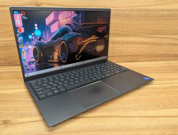 Ультрабук Б-клас Dell Vostro 15 5510 / 15.6" (1920x1080) IPS / Intel Core i7-11370H (4 (8) ядра по 3.0 - 4.8 GHz) / 16 GB DDR4 / 512 GB SSD / Intel Iris Xe Graphics / WebCam / TouchID / Windows 11 - Зображення 5
