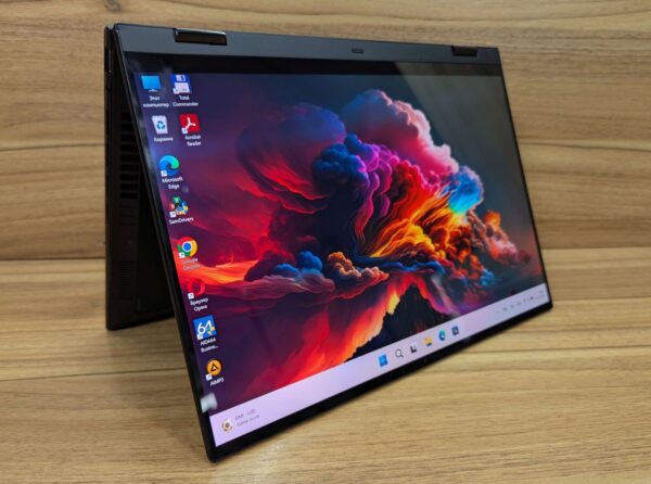 Ноутбук-трансформер Б-клас Asus ZenBook UN5401R / 14" (2880x1800) IPS Touch / AMD Ryzen 7 6800H (8 (16) ядер по 3.2 - 4.7 GHz) / 16 GB DDR5 / 512 GB SSD / AMD Radeon 680M / WebCam / Windows 11 - Зображення 8