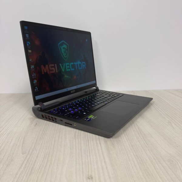 Ігровий ноутбук Б-клас MSI Vector GP68HX 12VH / 16" (1920x1200) IPS / Intel Core i9-12900HX (16 (24) ядер по 3.6 - 5.0 GHz) / 32 GB DDR5 / 1000 GB SSD NVMe / nVidia GeForce RTX 4080, 12 GB GDDR6, 192-bit / WebCam - Зображення 4