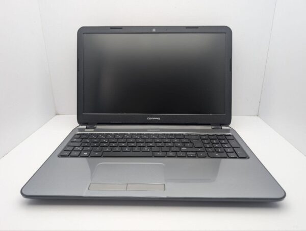 Ноутбук HP Compaq 15 / 15.6" (1366x768) TN / Intel Celeron N2840 (2 ядра по 2.16 - 2.58 GHz) / 6 GB DDR3 / 500 GB HDD / Intel HD Graphics / WebCam / DVD-ROM - Зображення 2