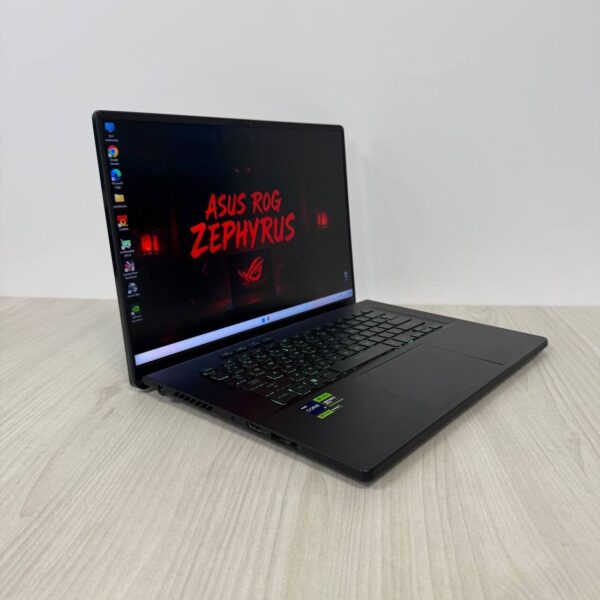 Ігровий ноутбук Asus ROG Zephyrus M16 GU604VY / 16" (2560x1600) IPS / Intel Core i9-13900H (14 (20) ядер по 2.6 - 5.4 GHz) / 32 GB DDR5 / 2000 GB SSD NVMe / nVidia GeForce RTX 4090, 16 GB GDDR6, 256-bit / WebCam - Зображення 4