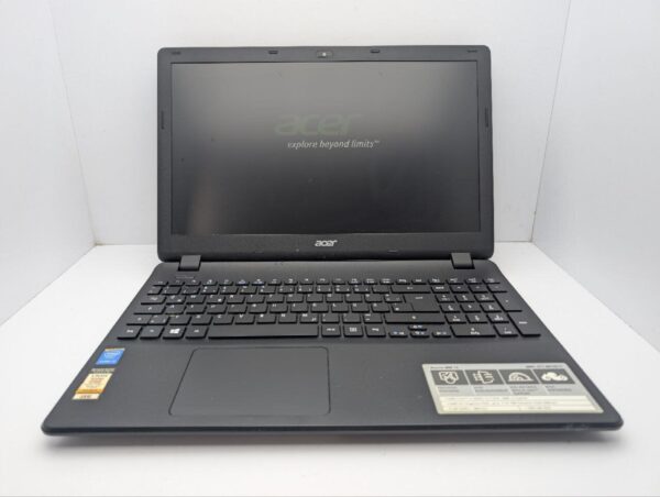 Ноутбук Acer Aspire MM1-571 / 15.6" (1366x768) TN / Intel Core i3-5005U (2 (4) ядра по 2.0 GHz) / 8 GB DDR3 / 240 GB SSD / Intel HD Graphics 5500 / WebCam / DVD-ROM - Зображення 3