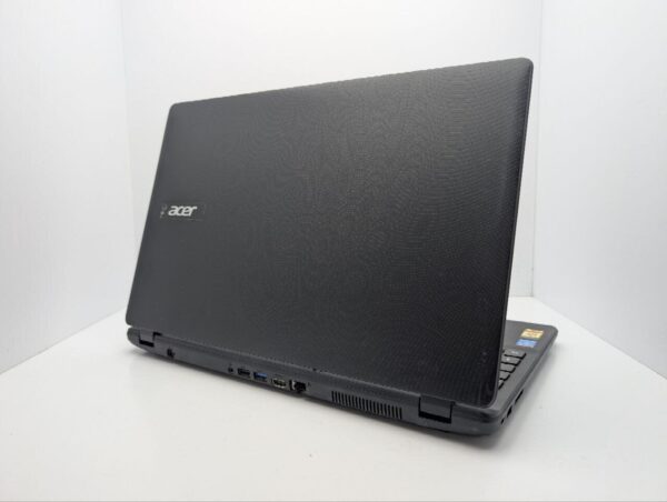 Ноутбук Acer Aspire MM1-571 / 15.6" (1366x768) TN / Intel Core i3-5005U (2 (4) ядра по 2.0 GHz) / 8 GB DDR3 / 240 GB SSD / Intel HD Graphics 5500 / WebCam / DVD-ROM - Зображення 8
