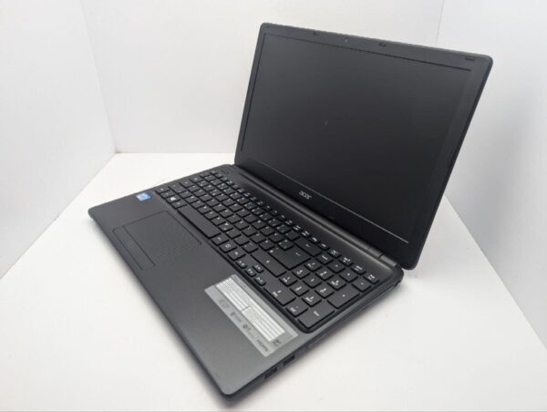 Ноутбук Acer Aspire ES1-571 / 15.6" (1366x768) TN / Intel Core i3-3217U (2 (4) ядра по 1.8 GHz) / 6 GB DDR3 / 120 GB SSD / Intel HD Graphics 4000 / WebCam / DVD-ROM - Зображення 7