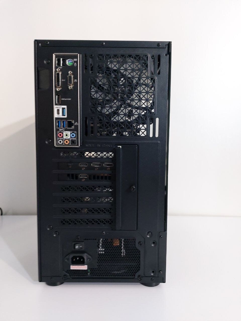 Ігровий ПК 1stPlayer Mi7-A Tower / Intel Core i7-9700 (8 ядер по 3.0 - 4.7 GHz) / 32 GB DDR4 / 1000 GB SSD M.2 / nVidia GeForce RTX 2080 Ti, 11 GB GDDR6, 352-bit / 650W + Кабелі підключення - Зображення 6