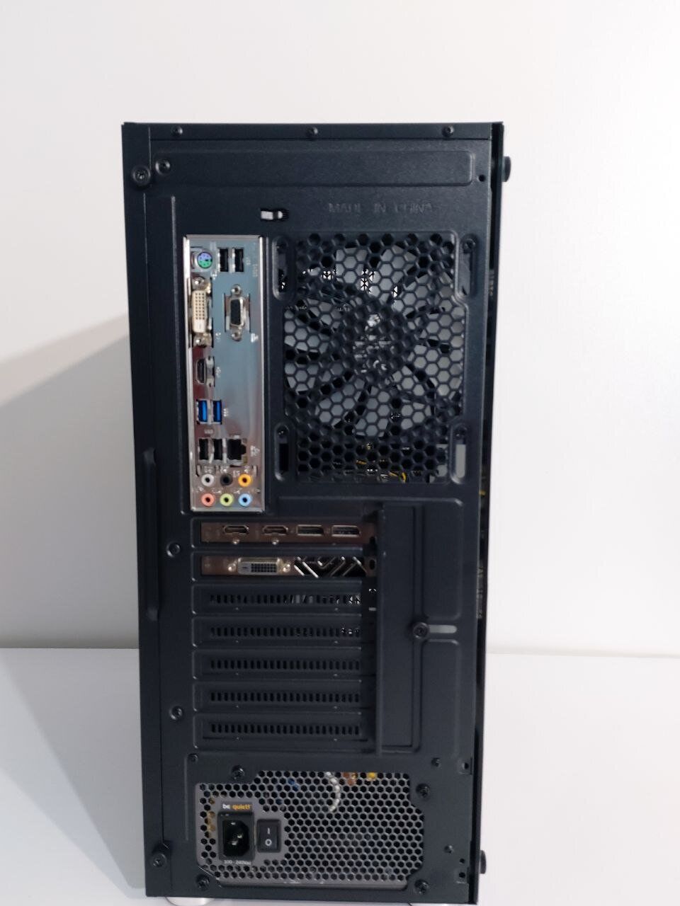 Ігровий ПК 1stPlayer X5 Tower / Intel Core i7-4790K (4 (8) ядра по 4.0 - 4.4 GHz) / 32 GB DDR4 / 500 GB SSD + 500 GB HDD / AMD Radeon RX 570, 4 GB GDDR5, 256-bit / 400W + Кабелі підключення - Зображення 5