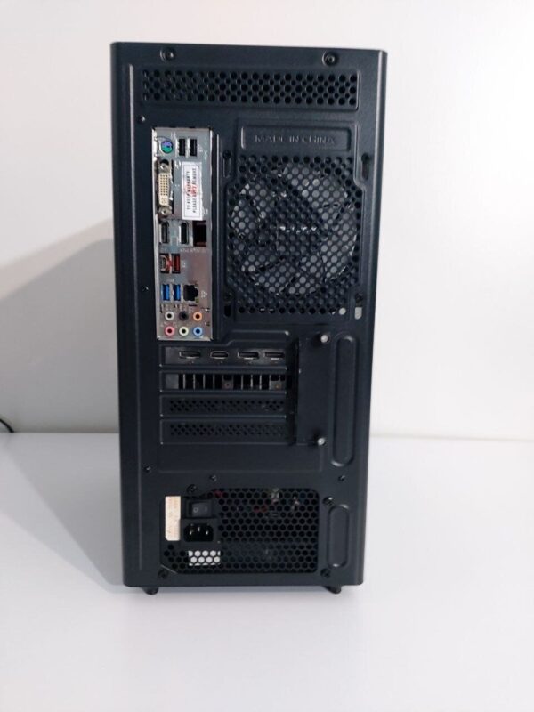 Ігровий ПК Prologix GM-01MAB Tower / Intel Core i5-9600K (6 ядер по 3.7 - 4.6 GHz) / 32 GB DDR4 / 250 GB SSD M.2 + 1000 GB HDD / AMD Radeon RX 5700 XT, 8 GB GDDR6, 256-bit / 650W + Кабелі підключення, перехідник, пульт управління - Зображення 4