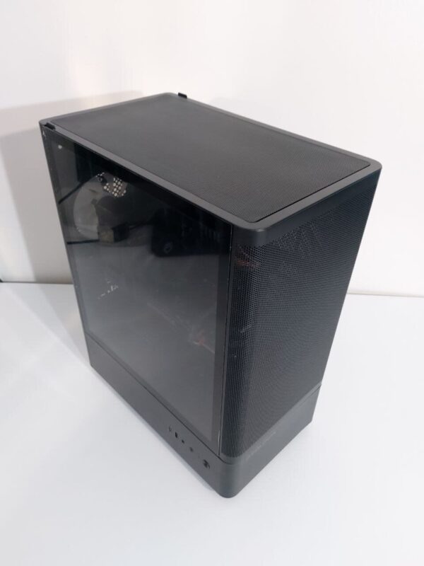 Ігровий ПК Prologix GM-01MAB Tower / Intel Core i7-6700K (4 (8) ядра по 4.2 - 4.2 GHz) / 24 GB DDR4 / 256 GB SSD M.2 + 1000 GB HDD / nVidia GeForce GTX 1070, 8 GB GDDR5, 256-bit / 600W + Кабелі підключення, перехідник, пульт управління - Зображення 3