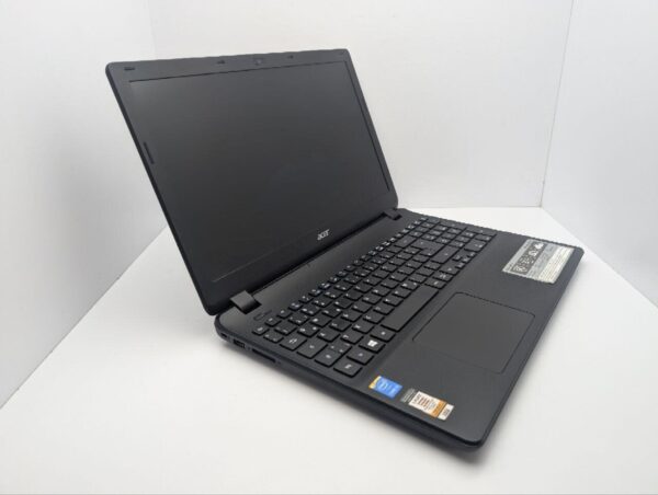 Ноутбук Acer Aspire MM1-571 / 15.6" (1366x768) TN / Intel Core i3-5005U (2 (4) ядра по 2.0 GHz) / 8 GB DDR3 / 1000 GB HDD / Intel HD Graphics 5500 / WebCam / DVD-ROM - Зображення 6