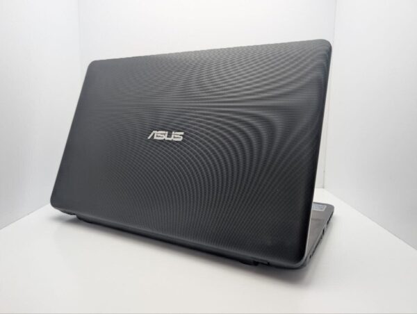 Ноутбук Asus F751M / 17.3" (1600x900) TN / Intel Celeron N2940 (4 ядра по 1.83 - 2.25 GHz) / 8 GB DDR3 / 120 GB SSD / Intel HD Graphics / WebCam / DVD-ROM - Зображення 8