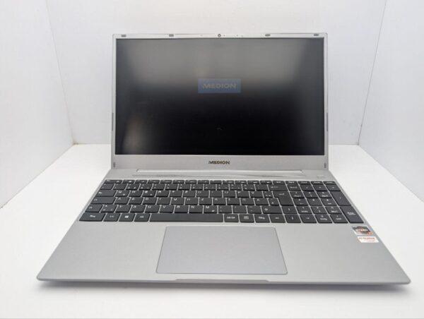 Ноутбук Medion Akoya E15301 / 15.6" (1920x1080) IPS / AMD Ryzen 7 3700U (4 (8) ядра по 2.3 - 4.0 GHz) / 8 GB DDR4 / 512 GB SSD M.2 / AMD Radeon RX Vega 10 Graphics / WebCam - Зображення 3