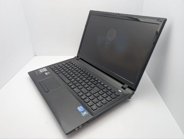 Ноутбук Terra Mobile 1547 / 15.6" (1366x768) TN / Intel Core i3-2350M (2 (4) ядра по 2.3 GHz) / 6 GB DDR3 / 250 GB HDD / nVidia GeForce GT 520M, 1 GB GDDR3, 64-bit / WebCam / DVD-ROM - Зображення 7
