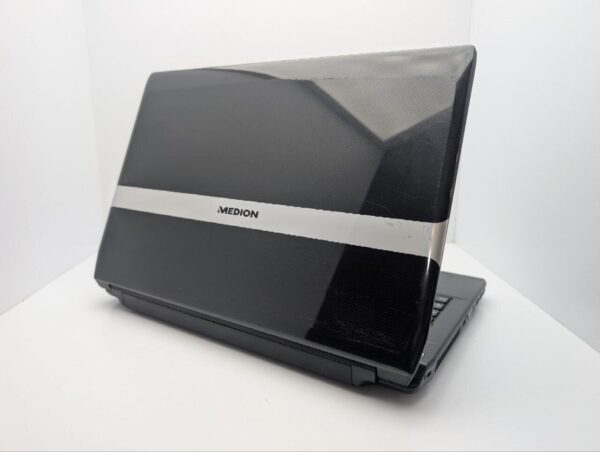 Ноутбук Medion Akoya E6227 / 15.6" (1366x768) TN / Intel Core i7-3630QM (4 (8) ядра по 2.4 - 3.4 GHz) / 8 GB DDR3 / 500 GB HDD / Intel HD Graphics 4000 / WebCam / DVD-ROM - Зображення 8