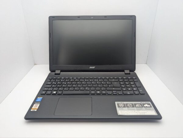 Ноутбук Acer Aspire MM1-571 / 15.6" (1366x768) TN / Intel Core i3-5005U (2 (4) ядра по 2.0 GHz) / 8 GB DDR3 / 1000 GB HDD / Intel HD Graphics 5500 / WebCam / DVD-ROM - Зображення 3