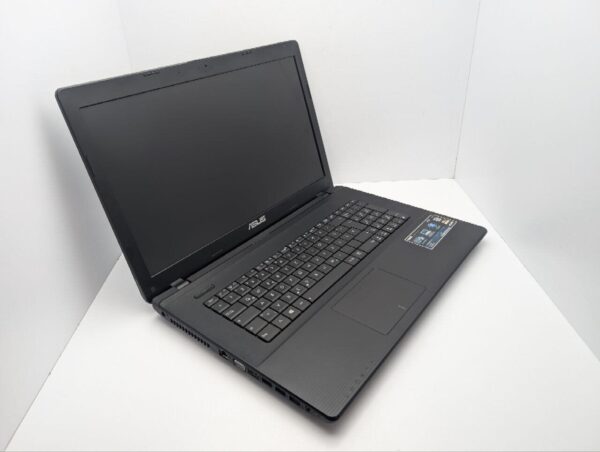 Ноутбук Asus F75A / 17.3'' (1600x900) TN / Intel Pentium B980 (2 ядра по 2.4 GHz) / 8 GB DDR3 / 500 GB HDD / Intel Graphics / WebCam / DVD-ROM - Зображення 6