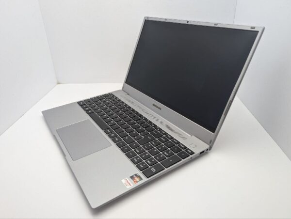 Ноутбук Medion Akoya E15301 / 15.6" (1920x1080) IPS / AMD Ryzen 7 3700U (4 (8) ядра по 2.3 - 4.0 GHz) / 8 GB DDR4 / 512 GB SSD M.2 / AMD Radeon RX Vega 10 Graphics / WebCam - Зображення 7