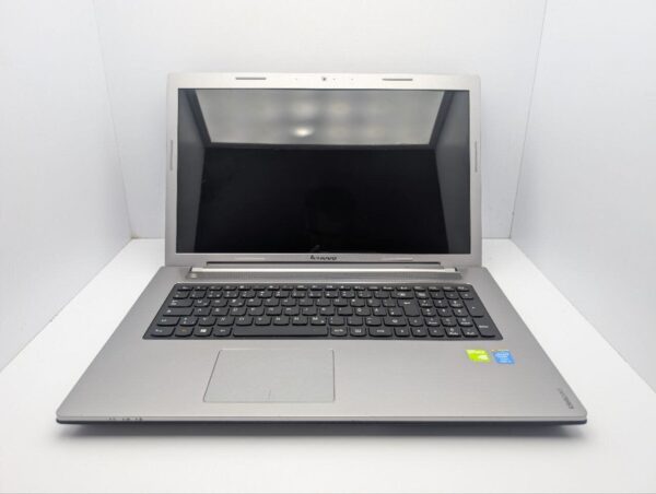 Ноутбук Б-клас Lenovo IdeaPad Z710 / 17.3" (1600x900) TN / Intel Core i5-4200M (2 (4) ядра по 2.5 - 3.1 GHz) / 8 GB DDR3 / 1000 GB HDD / nVidia GeForce GT 740M, 2 GB GDDR3, 64-bit / WebCam / DVD-ROM - Зображення 4