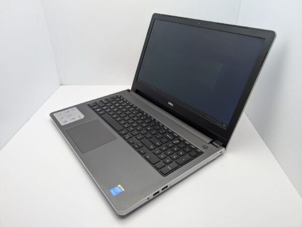 Ноутбук Dell Inspiron 15 5528 / 15.6" (1366x768) TN / Intel Core i5-5200U (2 (4) ядра по 2.2 - 2.7 GHz) / 8 GB DDR3 / 240 GB SSD / Intel HD Graphics 5500 / WebCam / DVD-ROM - Зображення 7