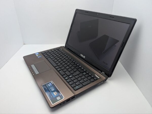 Ноутбук Asus X53S / 15.6'' (1366x768) TN / Intel Core i3-2330M (2 (4) ядра по 2.2 GHz) / 6 GB DDR3 / 320 GB HDD / nVidia GeForce GT 540M, 1 GB GDDR3, 128-bit / WebCam / DVD-ROM - Зображення 7