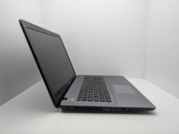 Ноутбук Asus X750 / 17.3'' (1600x900) TN / Intel Core i5-4200U (2 (4) ядра по 1.6 - 2.6 GHz) / 16 GB DDR3 / 1000 GB HDD / nVidia GeForce GT 740M, 2 GB GDDR3, 64-bit / WebCam / DVD-ROM - Зображення 4