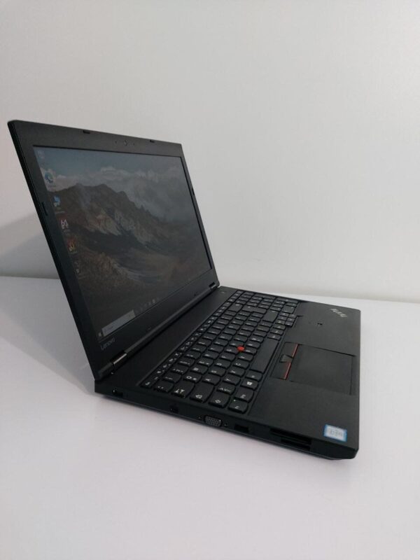 Ноутбук Lenovo ThinkPad L560 / 15.6" (1920x1080) TN / Intel Core i7-6600U (2 (4) ядра по 2.6 - 3.4 GHz) / 16 GB DDR3 / 512 GB SSD / Intel HD Graphics 520 / WebCam / DVD-ROM - Зображення 4