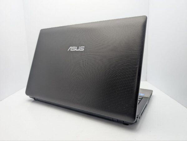 Ноутбук Asus A55V / 15.6" (1366x768) TN / Intel Core i7-3612QM (4 (8) ядра по 2.1 - 3.1 GHz) / 8 GB DDR3 / 240 GB SSD / nVidia GeForce 410M, 1 GB GDDR3, 64-bit / WebCam / DVD-ROM - Зображення 8