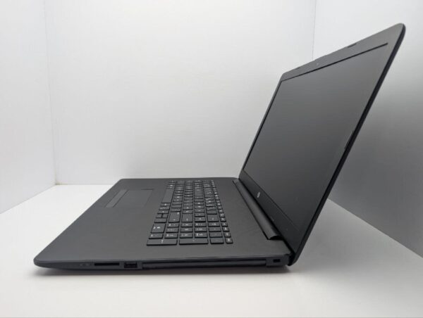 Ноутбук HP 17-bs077ng / 17.3" (1600x900) TN / Intel Celeron N3060 (2 ядра по 1.6 - 2.4 GHz) / 8 GB DDR3 / 120 GB SSD / Intel HD Graphics / WebCam - Зображення 5