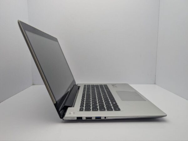 Ноутбук Б-клас Lenovo IdeaPad U430 / 14" (1366x768) TN Touch / Intel Core i5-4200U (2 (4) ядра по 1.6 - 2.6 GHz) / 8 GB DDR3 / 500 GB HDD / nVidia GeForce GT 730M, 2 GB GDDR3, 128-bit / WebCam - Зображення 4