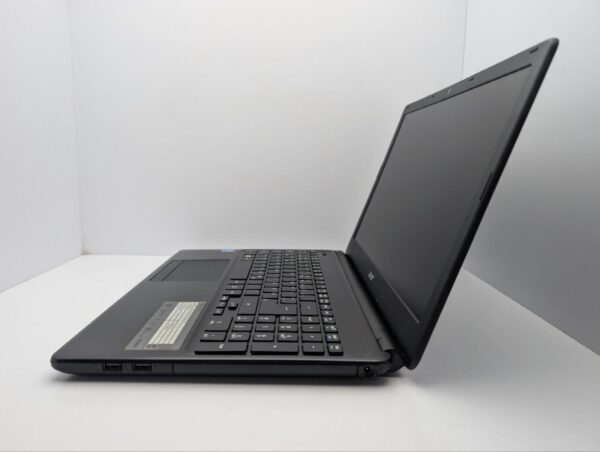 Ноутбук Acer Aspire E1-510 / 15.6" (1366x768) TN / Intel Pentium N3520 (4 ядра по 2.17 - 2.42 GHz) / 8 GB DDR3 / 240 GB SSD / Intel HD Graphics / WebCam / DVD-ROM - Зображення 5