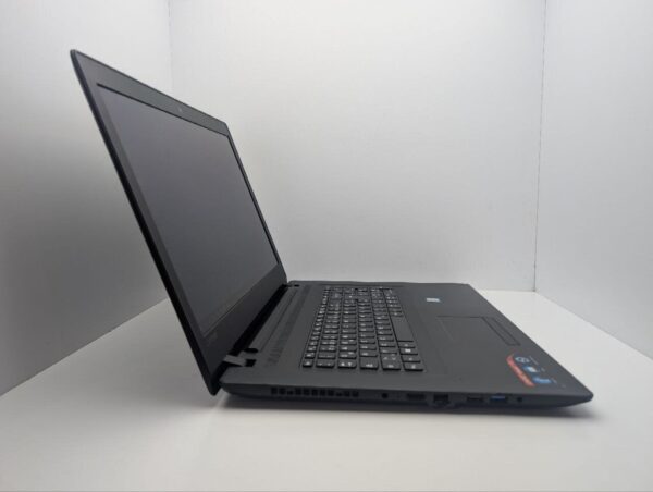 Ноутбук Lenovo IdeaPad 110-17 / 17.3" (1600x900) TN / Intel Core i5-7200U (2 (4) ядра по 2.5 - 3.1 GHz) / 8 GB DDR4 / 240 GB SSD / AMD Radeon R5 M430, 2 GB GDDR3, 64-bit / WebCam / DVD-ROM - Зображення 4