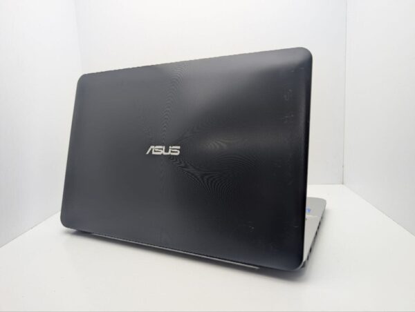 Ноутбук Asus F555L / 15.6" (1366x768) TN / Intel Core i3-5005U (2 (4) ядра по 2.0 GHz) / 8 GB DDR3 / 240 GB SSD / Intel HD Graphics 5500 / WebCam / DVD-ROM - Зображення 8