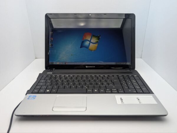 Ноутбук Packard Bell TE11HC / 15.6" (1366x768) TN / Intel Core i5-3210M (2 (4) ядра по 2.5 - 3.1 GHz) / 6 GB DDR3 / 320 GB HDD / Intel HD Graphics 4000 / WebCam / DVD-ROM - Зображення 2