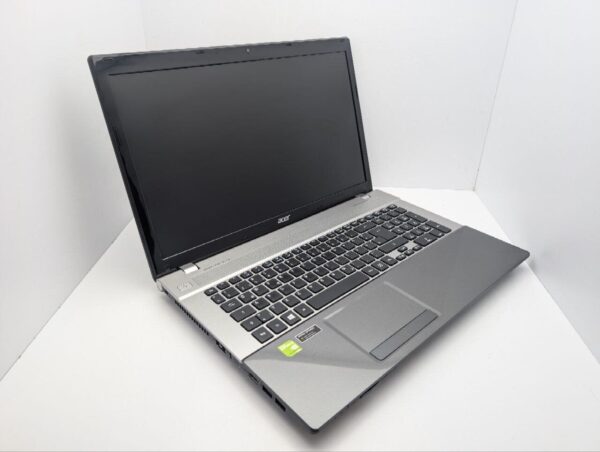 Ноутбук Acer Aspire V3-771G / 17.3" (1600x900) TN / Intel Core i7-2620M (2 (4) ядра по 2.7 - 3.4 GHz) / 8 GB DDR3 / 60 GB SSD + 1000 GB HDD / nVidia GeForce 710M, 2 GB GDDR3, 64-bit / WebCam / DVD-ROM - Зображення 6