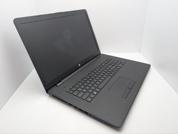 Ноутбук HP 17-bs077ng / 17.3" (1600x900) TN / Intel Celeron N3060 (2 ядра по 1.6 - 2.4 GHz) / 8 GB DDR3 / 120 GB SSD / Intel HD Graphics / WebCam - Зображення 6