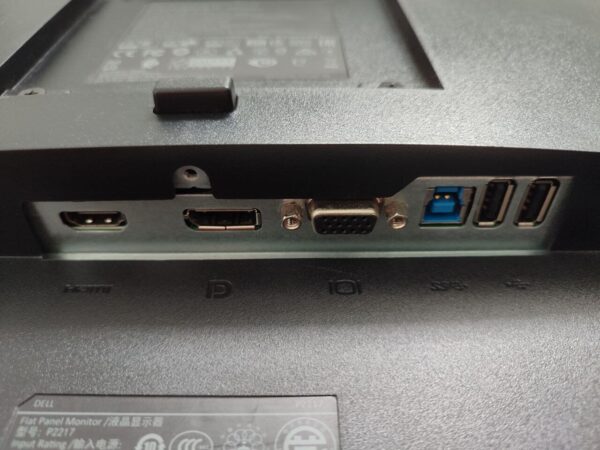 Комплект ПК: комп'ютер Dell OptiPlex 7050 Tower / Intel Core i5-7400 (4 ядра по 3.0 - 3.5 GHz) / 16 GB DDR4 / 256 GB SSD / Intel HD Graphics 630 / DVD-ROM + Монітор Dell P2217 / 22" (1680x1050) TN + Клавіатура та мишка - Зображення 4
