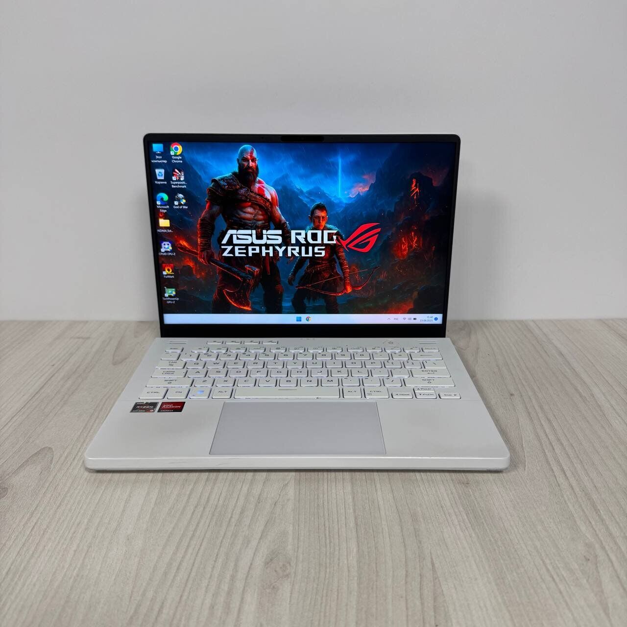 Ігровий ноутбук Asus ROG Zephyrus G14 GA402RJ / 14" (2560x1600) IPS / AMD Ryzen 9 6900HS (8 (16) ядер по 3.3 - 4.9 GHz) / 16 GB DDR4 / 512 GB SSD NVMe / AMD Radeon RX 6700S, 8 GB GDDR6, 128-bit / WebCam - Зображення 2