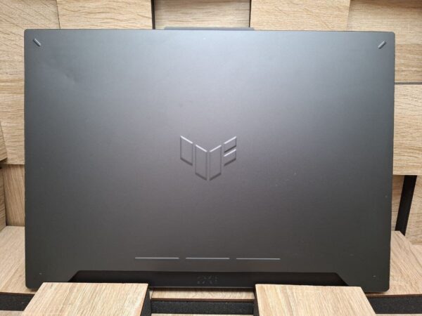 Ігровий ноутбук Asus TUF Gaming A15 FA507XU / 15.6" (1920x1080) IPS / AMD Ryzen 9 7940HS (8 (16) ядер по 4.0 - 5.2 GHz) / 16 GB DDR5 / 512 GB SSD M.2 / nVidia GeForce RTX 4050, 6 GB GDDR6, 96-bit / WebCam - Зображення 8