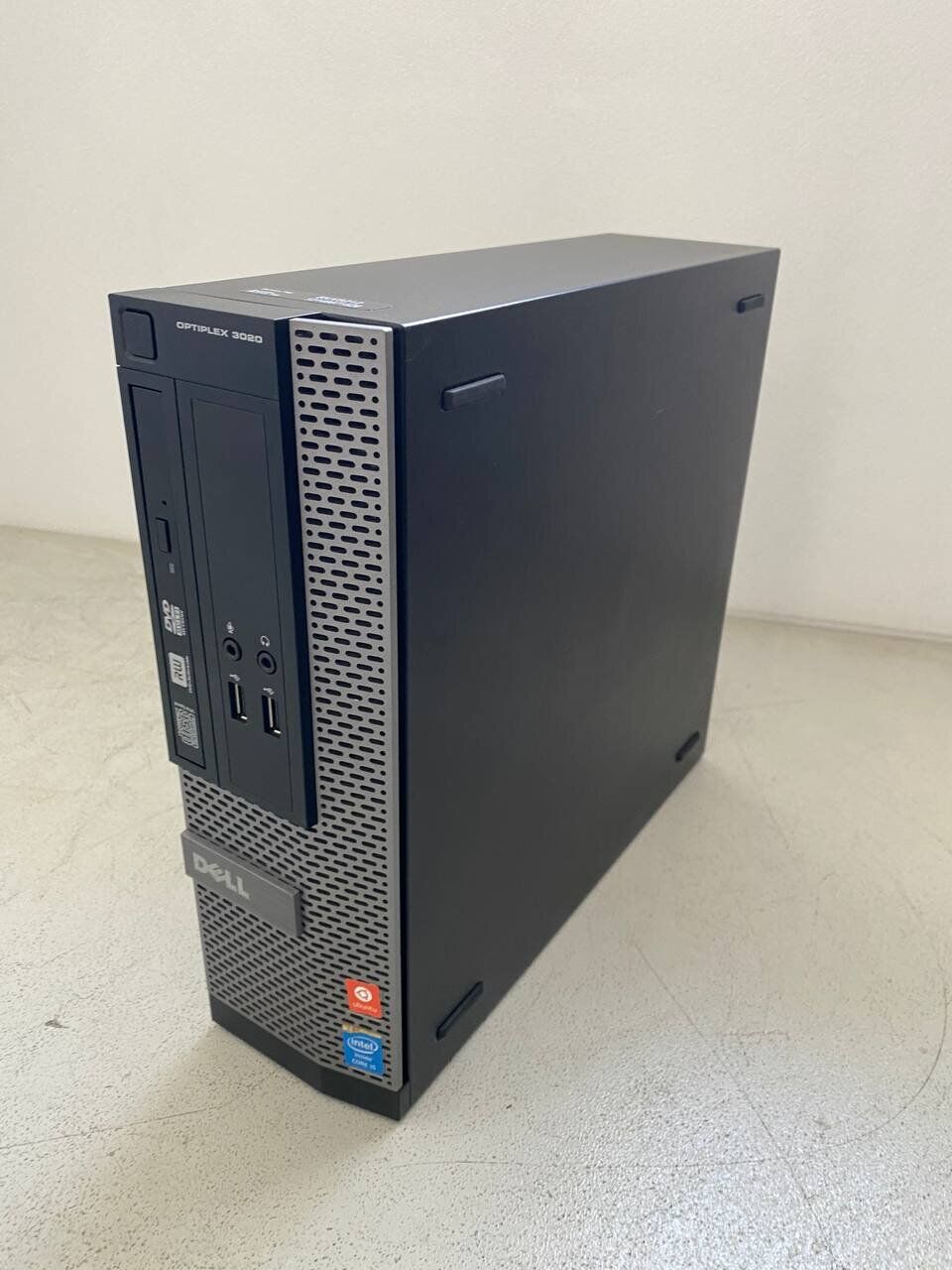 Комп'ютер Dell OptiPlex 3020 SFF / Intel Core i5-4570 (4 ядра по 3.2 - 3.6 GHz) / 16 GB DDR3 / 256 GB SSD / Intel HD Graphics 4600 / DVD-ROM - Зображення 2