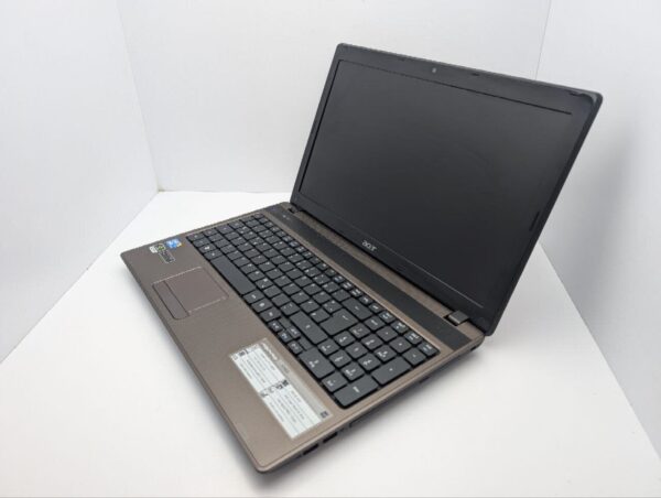 Ноутбук Acer Aspire 5742G / 15.6" (1366x768) TN / Intel Core i3-380M (2 (4) ядра по 2.53 GHz) / 6 GB DDR3 / 500 GB HDD / nVidia GeForce GT 540M, 1 GB GDDR3, 128-bit / WebCam - Зображення 7