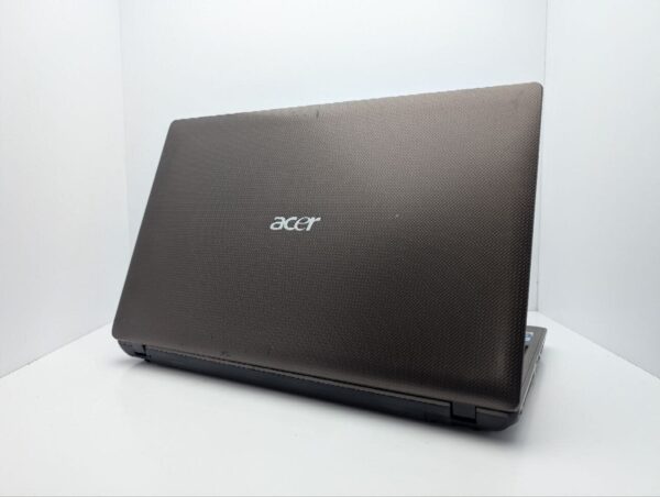 Ноутбук Acer Aspire 5742G / 15.6" (1366x768) TN / Intel Core i3-380M (2 (4) ядра по 2.53 GHz) / 6 GB DDR3 / 500 GB HDD / nVidia GeForce GT 540M, 1 GB GDDR3, 128-bit / WebCam - Зображення 8