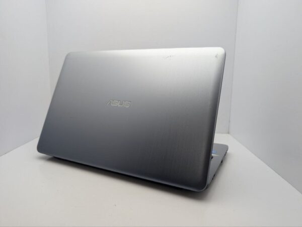 Ноутбук Asus F541S / 15.6" (1366x768) TN / Intel Celeron N3060 (2 ядра по 1.6 - 2.48 GHz) / 4 GB DDR3 / 120 GB SSD / Intel HD Graphics 400 / WebCam / DVD-ROM - Зображення 8