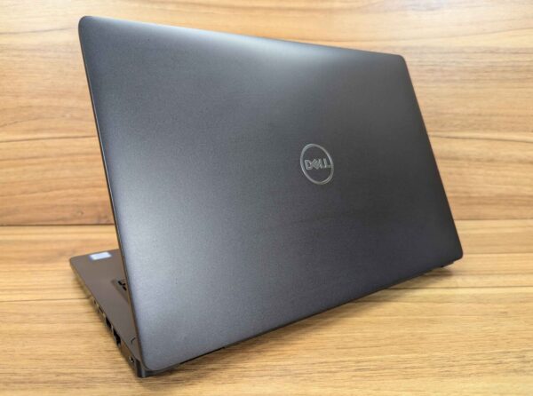 Ноутбук Dell Latitude 5300 / 13.3" (1920x1080) IPS / Intel Core i5-8365U (4 (8) ядра по 1.6 - 4.1 GHz) / 16 GB DDR4 / 512 GB SSD / Intel UHD Graphics / WebCam / Windows 10 - Зображення 7