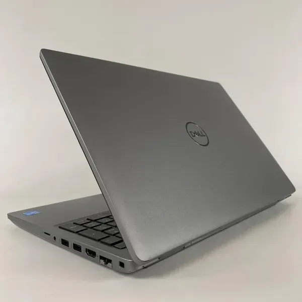 Ноутбук Dell Latitude 5521 / 15.6" (1920x1080) IPS / Intel Core i5-11500H (6 (12) ядер по 2.4 - 4.6 GHz) / 16 GB DDR4 / 512 GB SSD / nVidia GeForce MX450, 2 GB GDDR5, 64-bit / WebCam / HDMI - Зображення 7